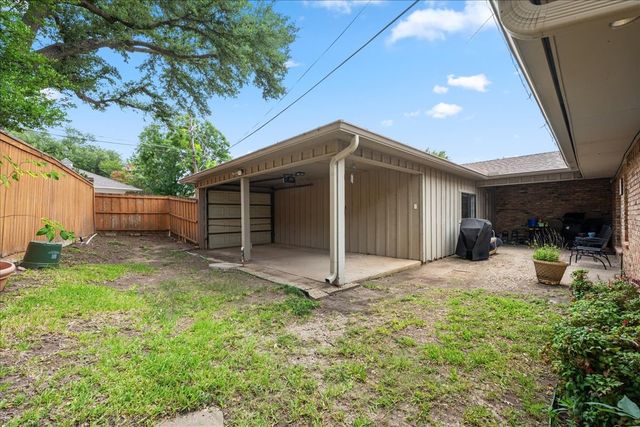 7610 Meadow Oaks Drive, Dallas, TX 75230