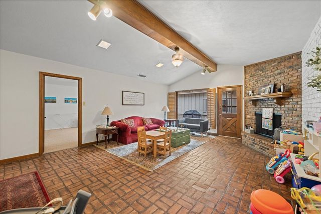 7610 Meadow Oaks Drive, Dallas, TX 75230