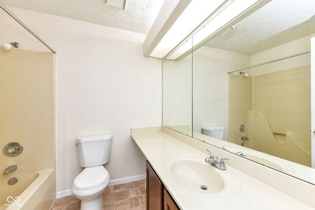 8545 Woodstone Court, Indianapolis, IN 46256