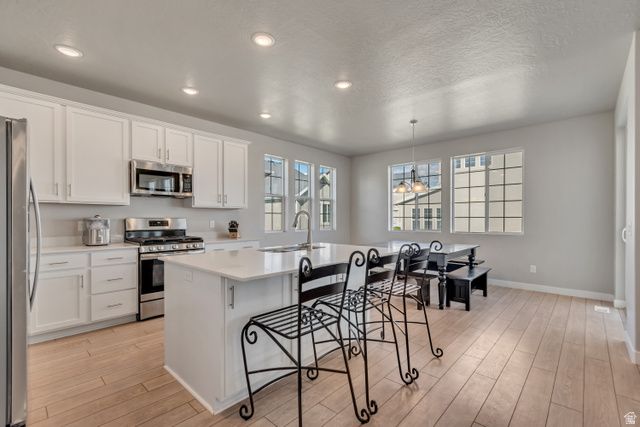 2380 N 3370 W, Lehi, UT 84048