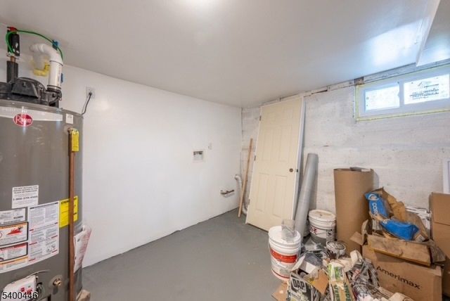 32 Palm St, Newark City, NJ 07106