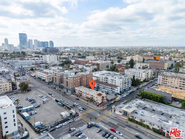2214 W 8th Street, Los Angeles, CA 90057