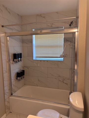 1110 Edinburg Lane, Denton, TX 76209