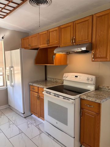 1110 Edinburg Lane, Denton, TX 76209