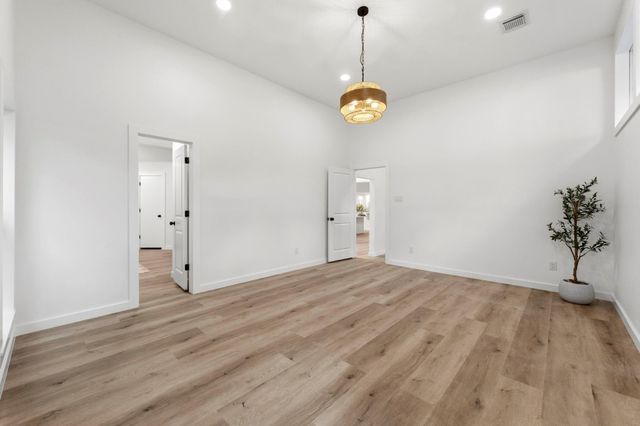 91 April Wind Drive S, Conroe, TX 77356