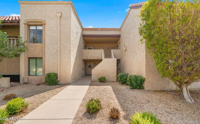 8649 E ROYAL PALM Road 213, Scottsdale, AZ 85258