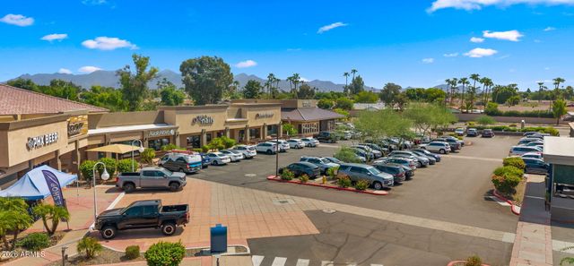 8649 E ROYAL PALM Road 213, Scottsdale, AZ 85258