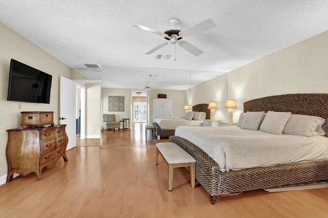 7691 Estrella Circle, Boca Raton, FL 33433