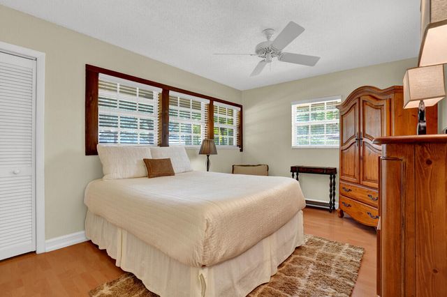 7691 Estrella Circle, Boca Raton, FL 33433