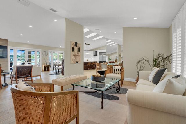 7691 Estrella Circle, Boca Raton, FL 33433