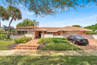 7691 Estrella Circle, Boca Raton, FL 33433