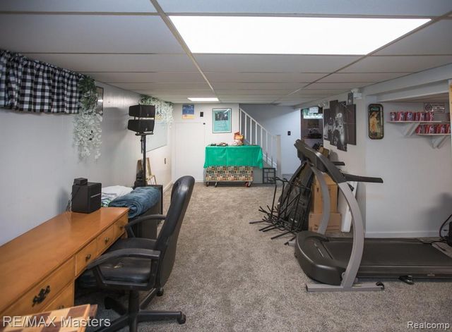 15121 Pennsylvania Avenue, Allen Park, MI 48101