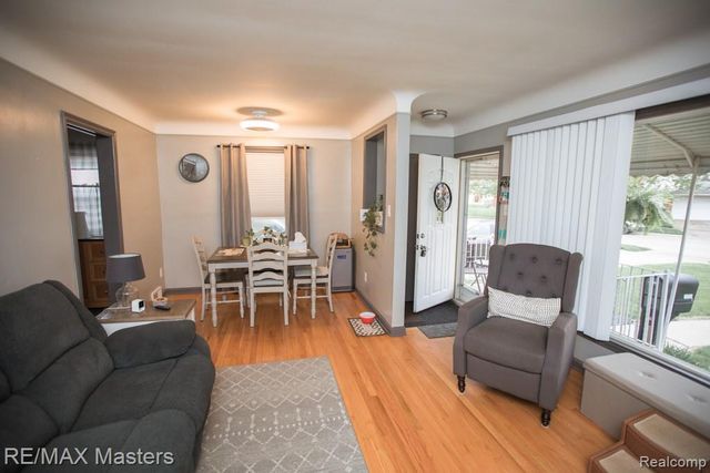 15121 Pennsylvania Avenue, Allen Park, MI 48101