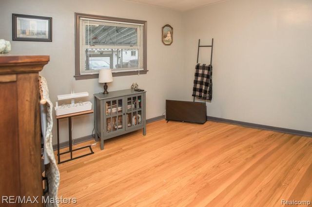 15121 Pennsylvania Avenue, Allen Park, MI 48101