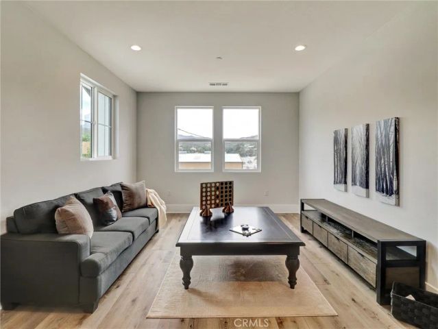 35888 Wildwood Crest Drive, Yucaipa, CA 92399