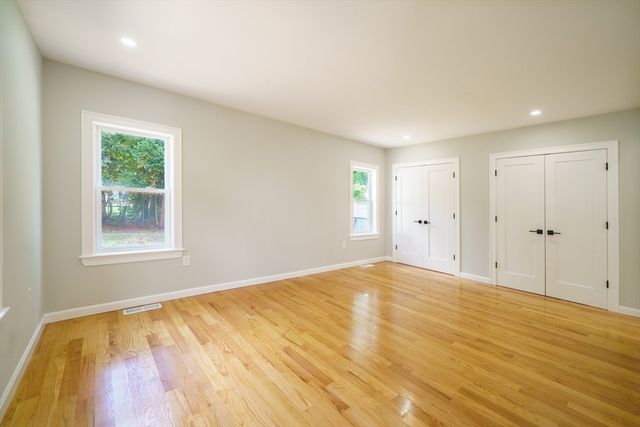 124 Magoun Ave, Brockton, MA 02301