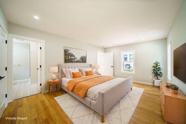 124 Magoun Ave, Brockton, MA 02301
