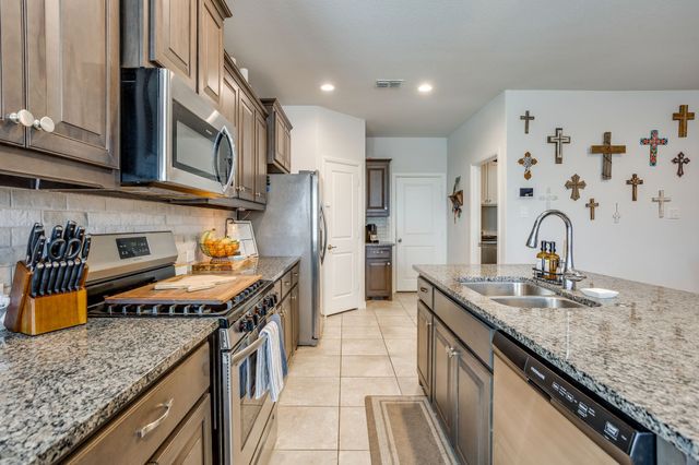 432 Windsail Lane, Azle, TX 76020