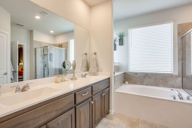 432 Windsail Lane, Azle, TX 76020