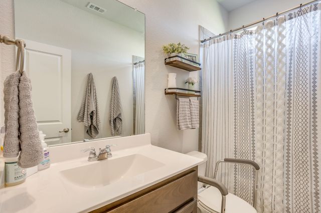 432 Windsail Lane, Azle, TX 76020