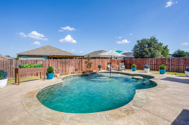 432 Windsail Lane, Azle, TX 76020