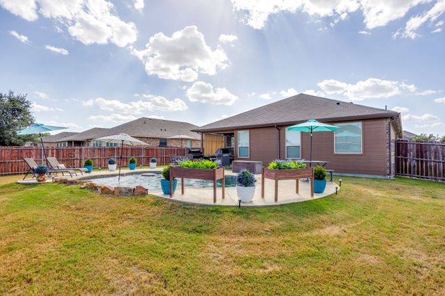 432 Windsail Lane, Azle, TX 76020