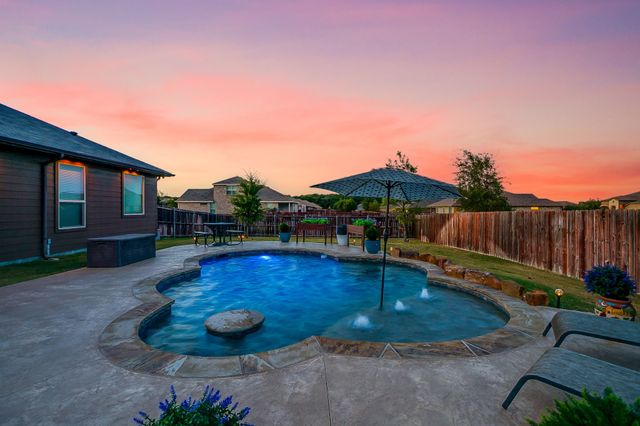 432 Windsail Lane, Azle, TX 76020