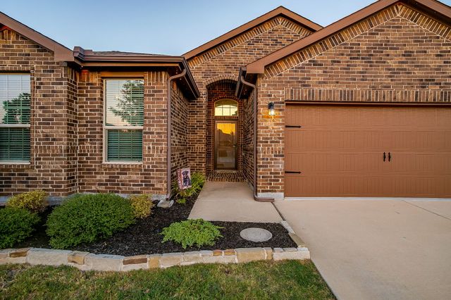 432 Windsail Lane, Azle, TX 76020