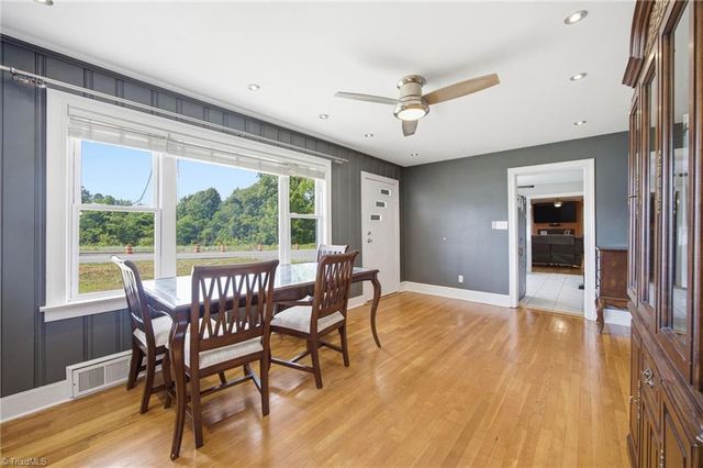 5406 Reidsville Road, Walkertown, NC 27009