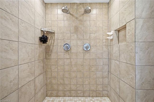 5406 Reidsville Road, Walkertown, NC 27009