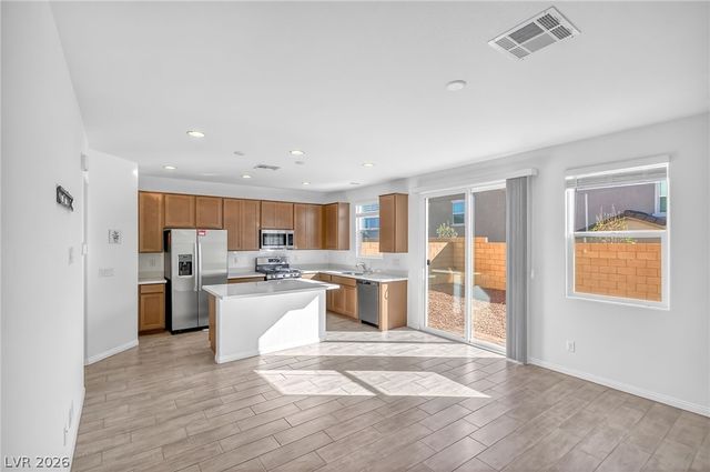 10218 Starlit Canyon Court, Las Vegas, NV 89141