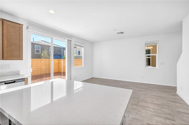 10218 Starlit Canyon Court, Las Vegas, NV 89141