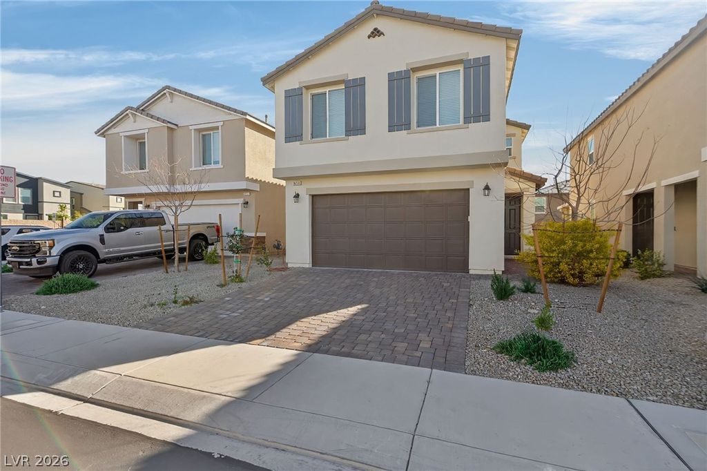 10218 Starlit Canyon Court, Las Vegas, NV 89141