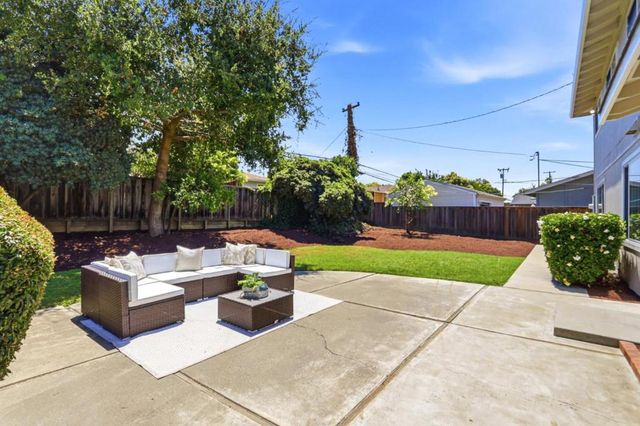 3362 Valley Square Lane, San Jose, CA 95117