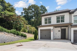 2893 Royal Heights Drive, Atlanta, GA 30318