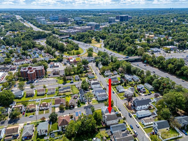 54 Hillcrest Avenue, Iselin, NJ 08830