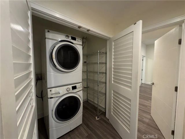 14934 Burbank Boulevard 102, Sherman Oaks, CA 91411