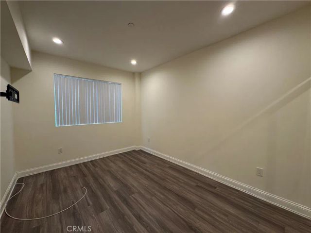 14934 Burbank Boulevard 102, Sherman Oaks, CA 91411