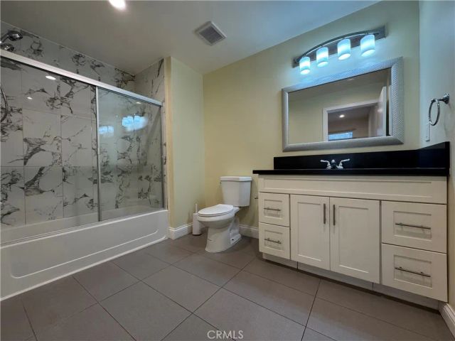 14934 Burbank Boulevard 102, Sherman Oaks, CA 91411