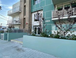14934 Burbank Boulevard 102, Sherman Oaks, CA 91411