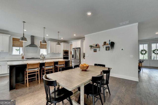 8125 Long Slope Drive, Gainesville, GA 30506