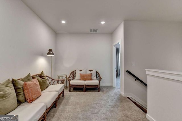 8125 Long Slope Drive, Gainesville, GA 30506