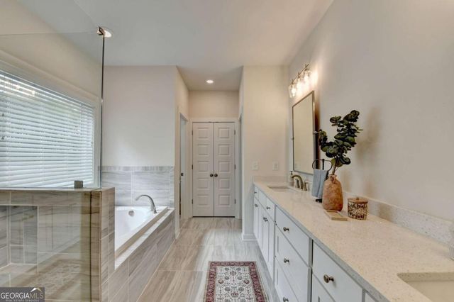 8125 Long Slope Drive, Gainesville, GA 30506