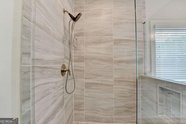 8125 Long Slope Drive, Gainesville, GA 30506