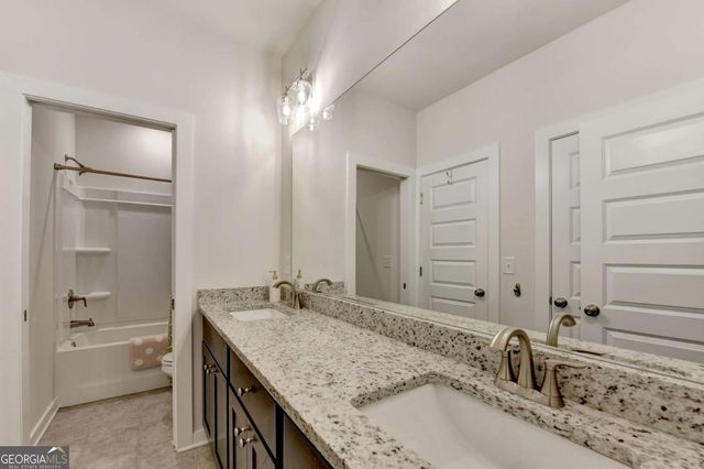 8125 Long Slope Drive, Gainesville, GA 30506