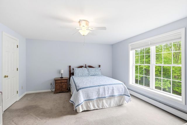 36 Church Street, Deerfield, NH 03037