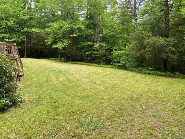 36 Church Street, Deerfield, NH 03037