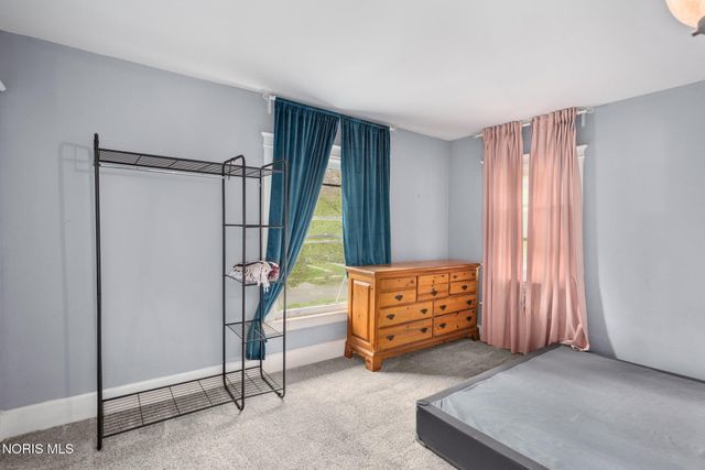 2514 Scottwood Avenue, Toledo, OH 43610