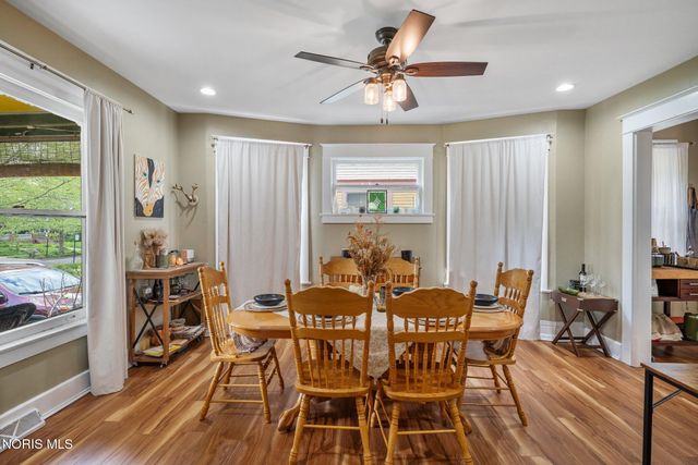 2514 Scottwood Avenue, Toledo, OH 43610