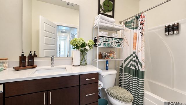 7040 Kodiak Dr, Baton Rouge, LA 70810